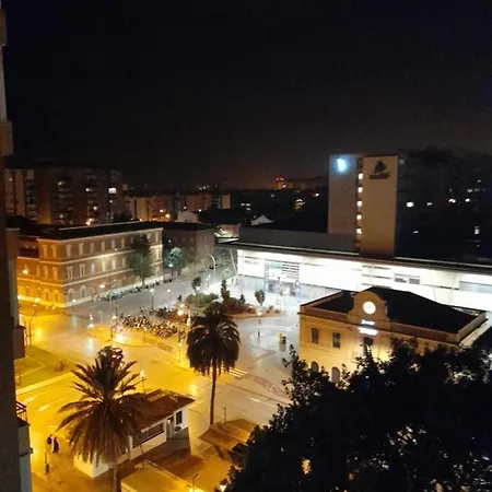Estudio Frente A Estacion Maria Zambrano Apartment