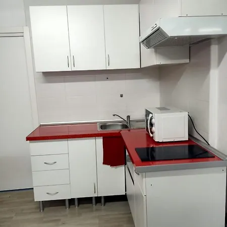 Estudio Frente A Estacion Maria Zambrano 아파트 *